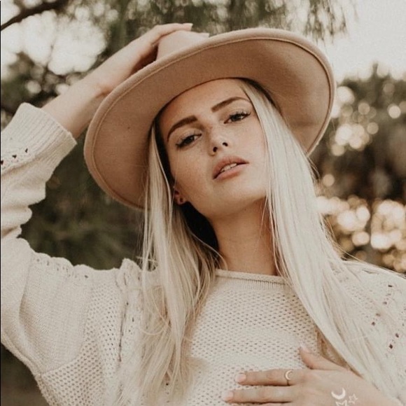 Fall Clearence Sale - INKED by dani Ivory Temporary Tattoo Pack - Picture 4 of 6